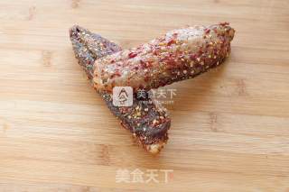 香煎老鹅干巴的做法步骤：2