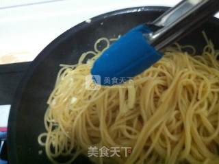 蒜香蛤蜊意大利面的做法步骤：7