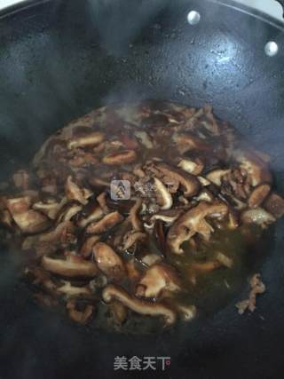 糯米香菇肉烧卖的做法步骤：2