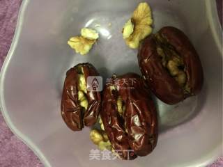 红枣夹核桃的做法步骤：6