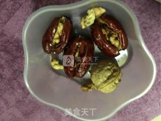 红枣夹核桃的做法步骤：7