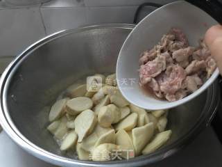 茨菰冬笋肉片的做法步骤：11