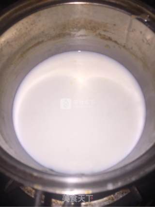 牛奶布丁的做法步骤：2