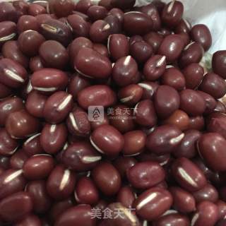 红豆米仁养生粥的做法步骤：2