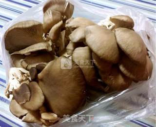 香酥孜然平菇的做法步骤：1