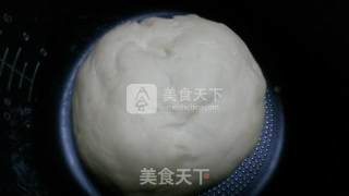 椰蓉馅奶油贝壳面包的做法步骤：5