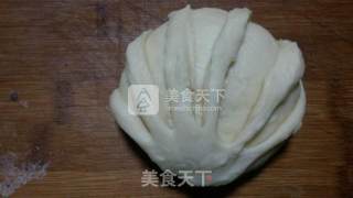 椰蓉馅奶油贝壳面包的做法步骤：11