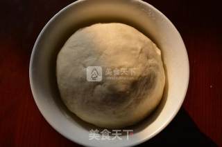 春天的味道—玫瑰鲜花饼的做法步骤：1