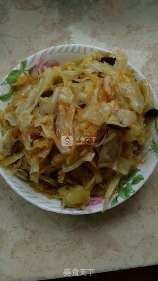 烟熏腊肉爆炒手撕包菜的做法步骤：9