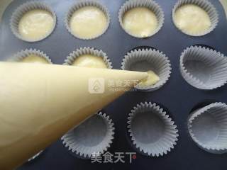 迷你海绵蛋糕的做法步骤：6