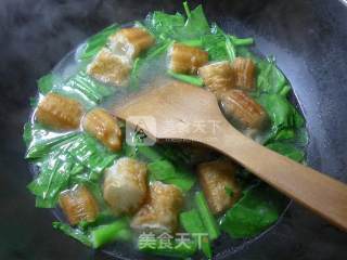 油菜蕻油条年糕汤的做法步骤：6