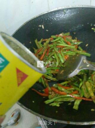 酱香豆角丝的做法步骤：12