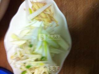 干煸双丝的做法步骤：2