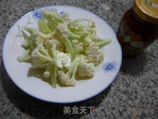 丁香鱼炒花菜的做法步骤：1