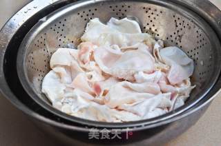 卤鱼泡和鱼泡冻的做法步骤：1