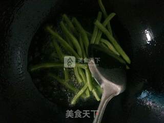 肉末炒豆角的做法步骤：3