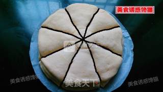 紫薯花朵大面包的做法步骤：8