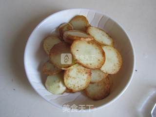 干锅土豆片的做法步骤：3