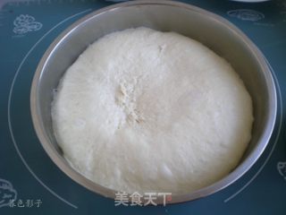 双色花面包的做法步骤：3