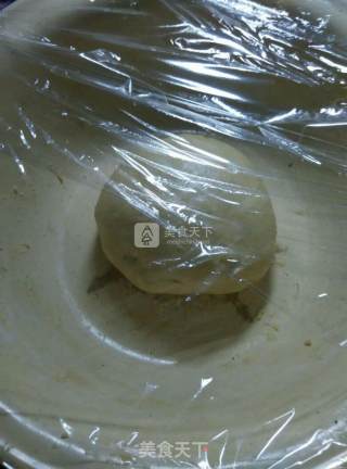 奶香小油条的做法步骤：2