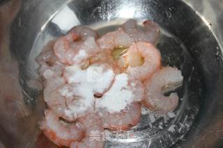 虾仁小炒的做法步骤：2