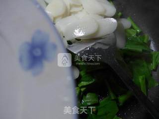 鸡蛋油菜蕻炒年糕的做法步骤：7