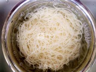 素食炒面的做法步骤：3