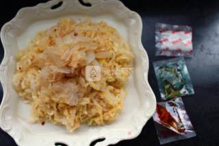 海蜇头拌白菜的做法步骤：6