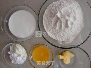 奶香椰蓉吐司（可以拉丝的哦~）的做法步骤：1