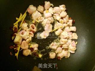 爆炒粉肠的做法步骤：3