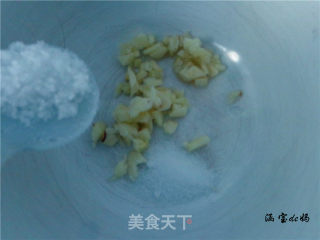 火腿拌花生的做法步骤：4