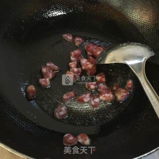 腊肠炒豌豆的做法步骤：2