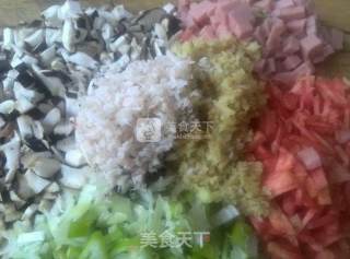 香菇脆丸子的做法步骤：1
