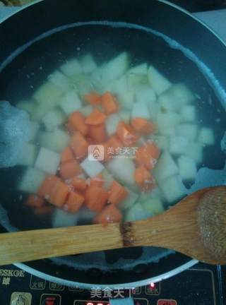 杂蔬咖喱饭的做法步骤：3
