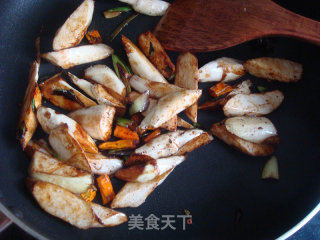 红烧茭白的做法步骤：7