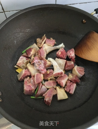 懒人腊鸭电饭锅焗饭的做法步骤：6