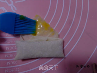 豆沙春卷的做法步骤：5