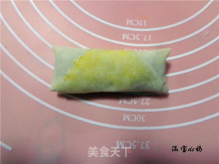 豆沙春卷的做法步骤：6