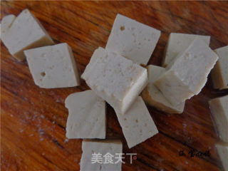糖醋脆皮豆腐的做法步骤：2