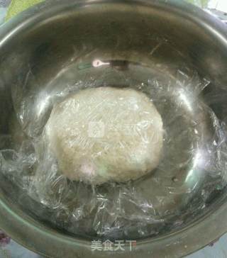 菜肉包子的做法步骤：3