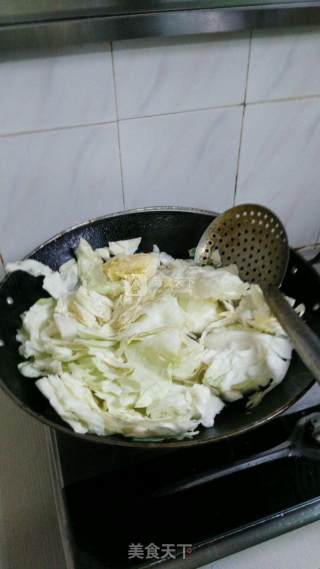 菜肉包子的做法步骤：7