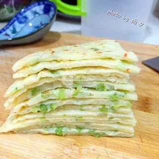 芹菜鸡蛋饼的做法步骤：9