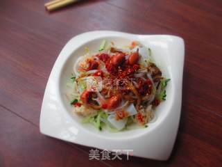 香辣芝麻酱凉皮的做法步骤：3