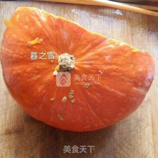 小南瓜炒肉丝的做法步骤：1