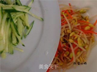 凉拌豆芽的做法步骤：4