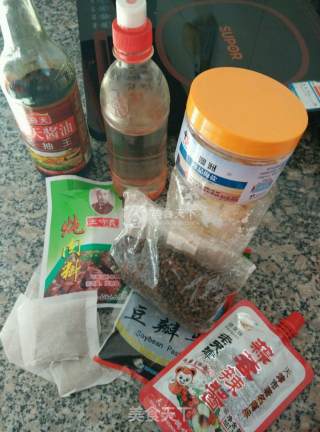 卤酱牛肉的做法步骤：12