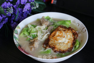 酥肉鸡蛋面的做法步骤：8