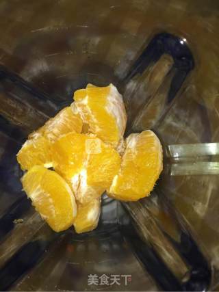 鲜榨橙汁的做法步骤：2