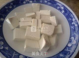 平菇豆腐入味鹌鹑蛋的做法步骤：2