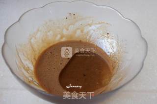 红糖戚风蛋糕的做法步骤：2
